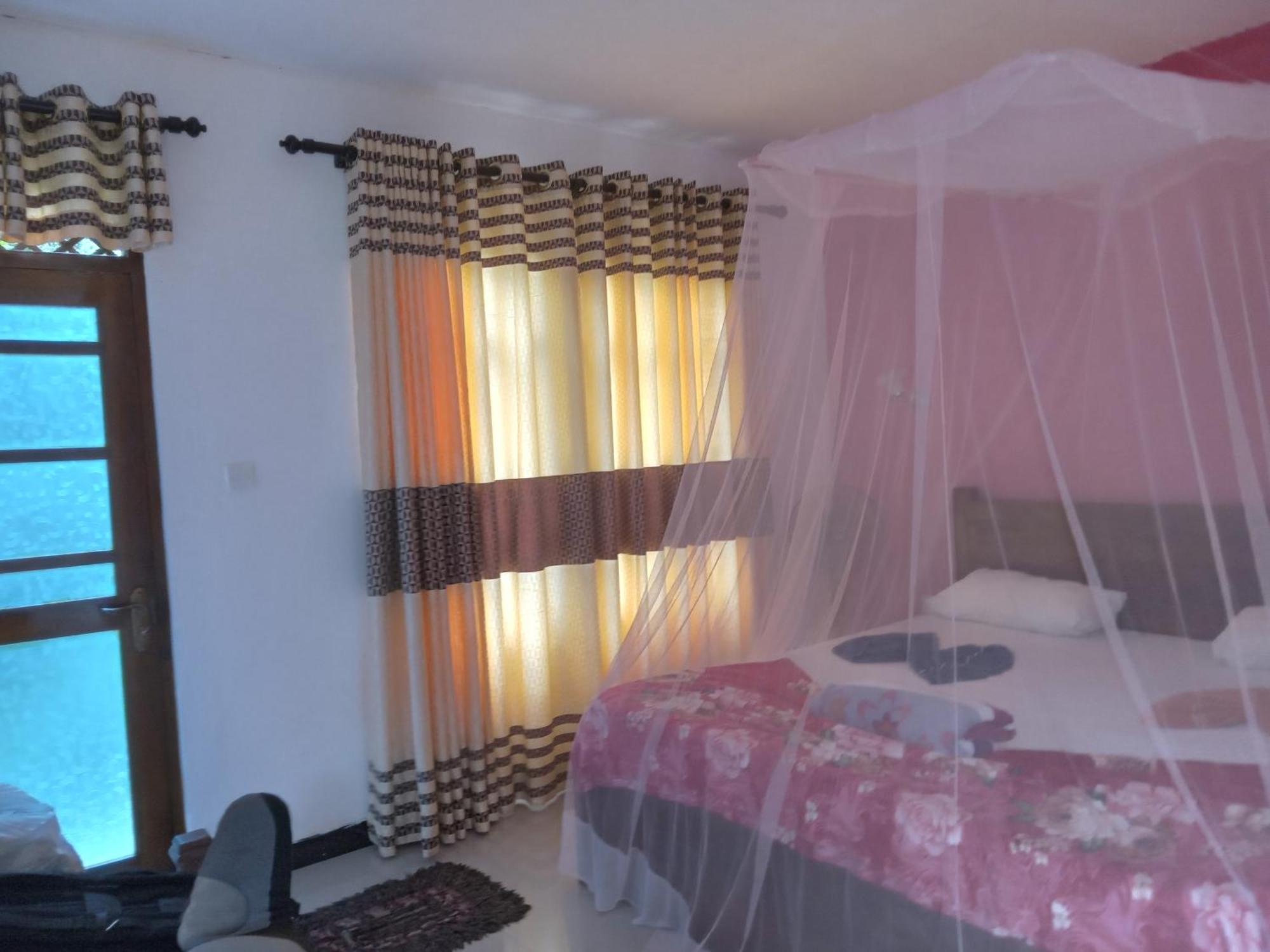 אלה Nine Arch Araliya Homestay מראה חיצוני תמונה